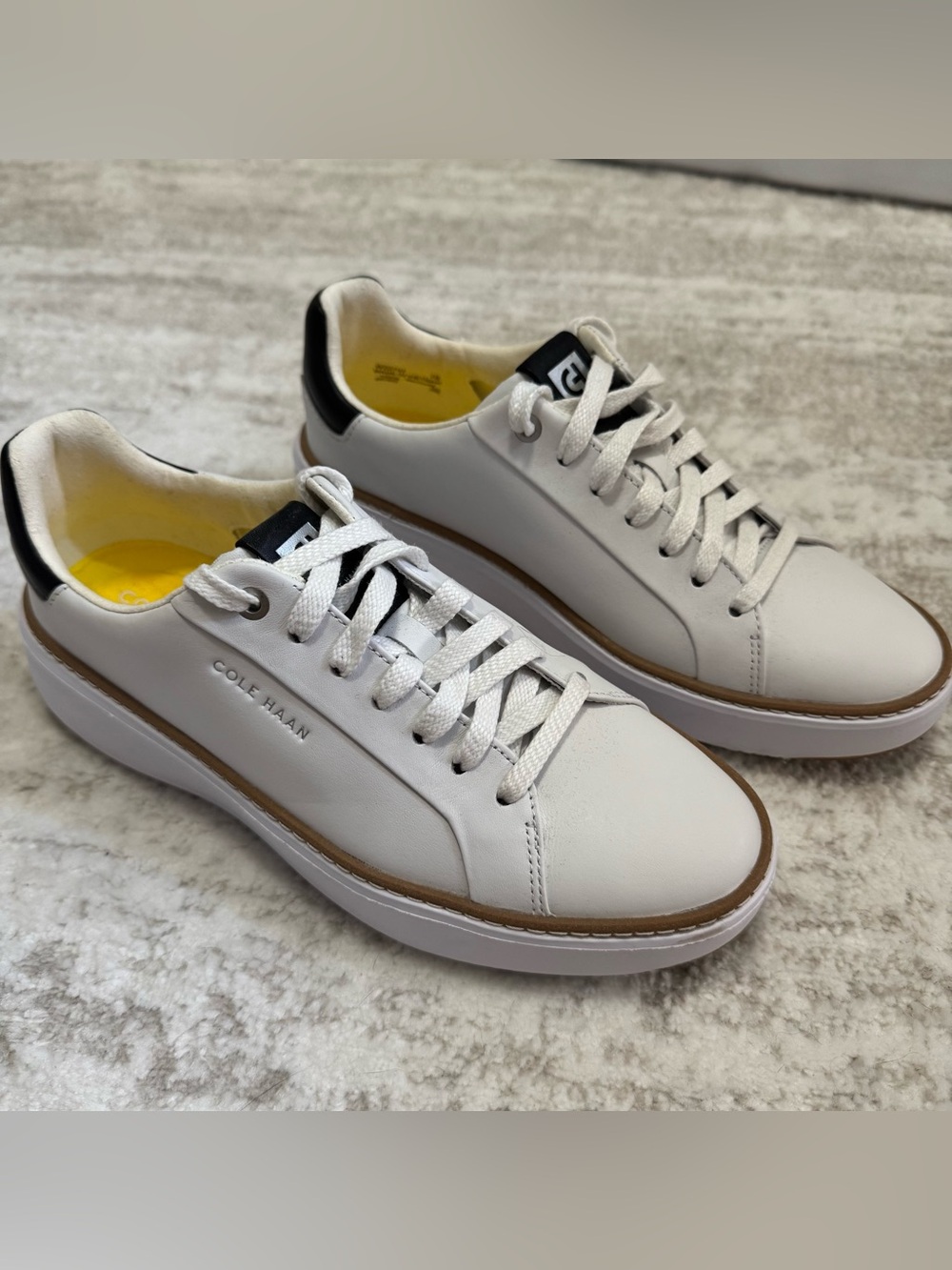 Cole Haan women’s Women's GrandPrø grandpro Topspin Sneakers size 7 ivory black